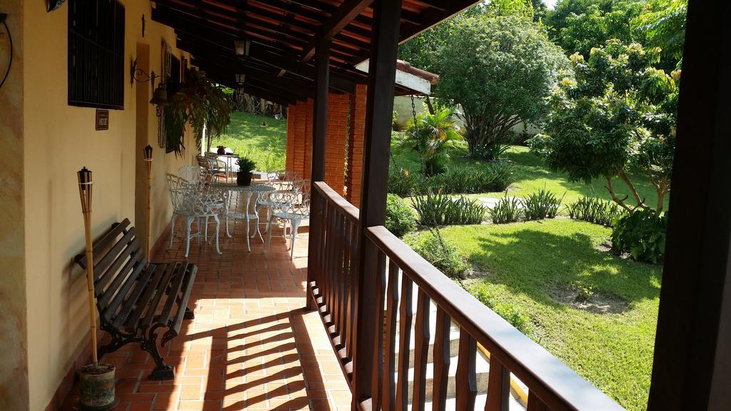 Pousada Suítes Águas de São Pedro Exterior foto